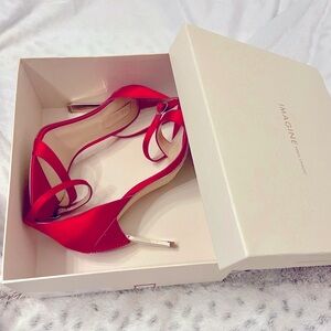 Brand new Vince camuto red heels size 11